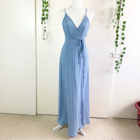 ✨NWT✨ Forever 21 Polka Dot Maxi Wrap Dress - Picture 2 of 10
